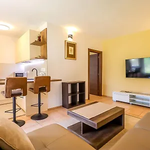 Apartments Primo - Pula Pula