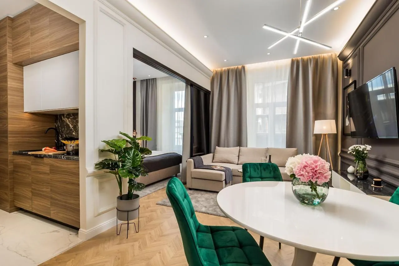 Luxury Number 1 Apartments Rijeka 0*,