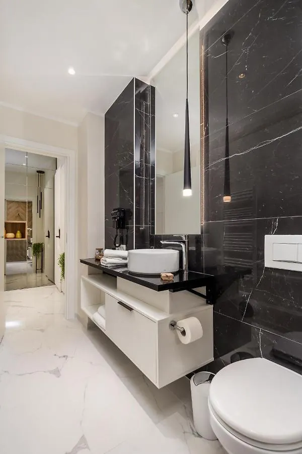 Luxury Number 1 Apartments Rijeka 0*,